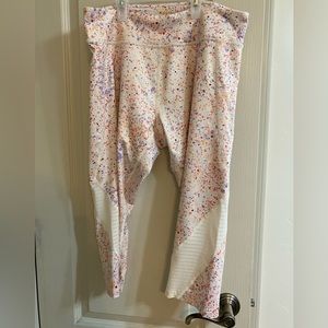 Tek Gear PXXL Capri Leggings Moisture Wicking